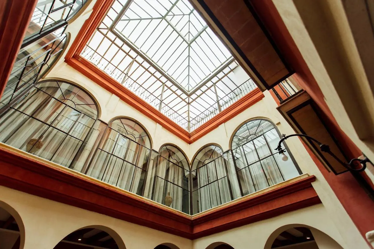 Casa Patio Del Siglo XIX Aparthotel Sevilla