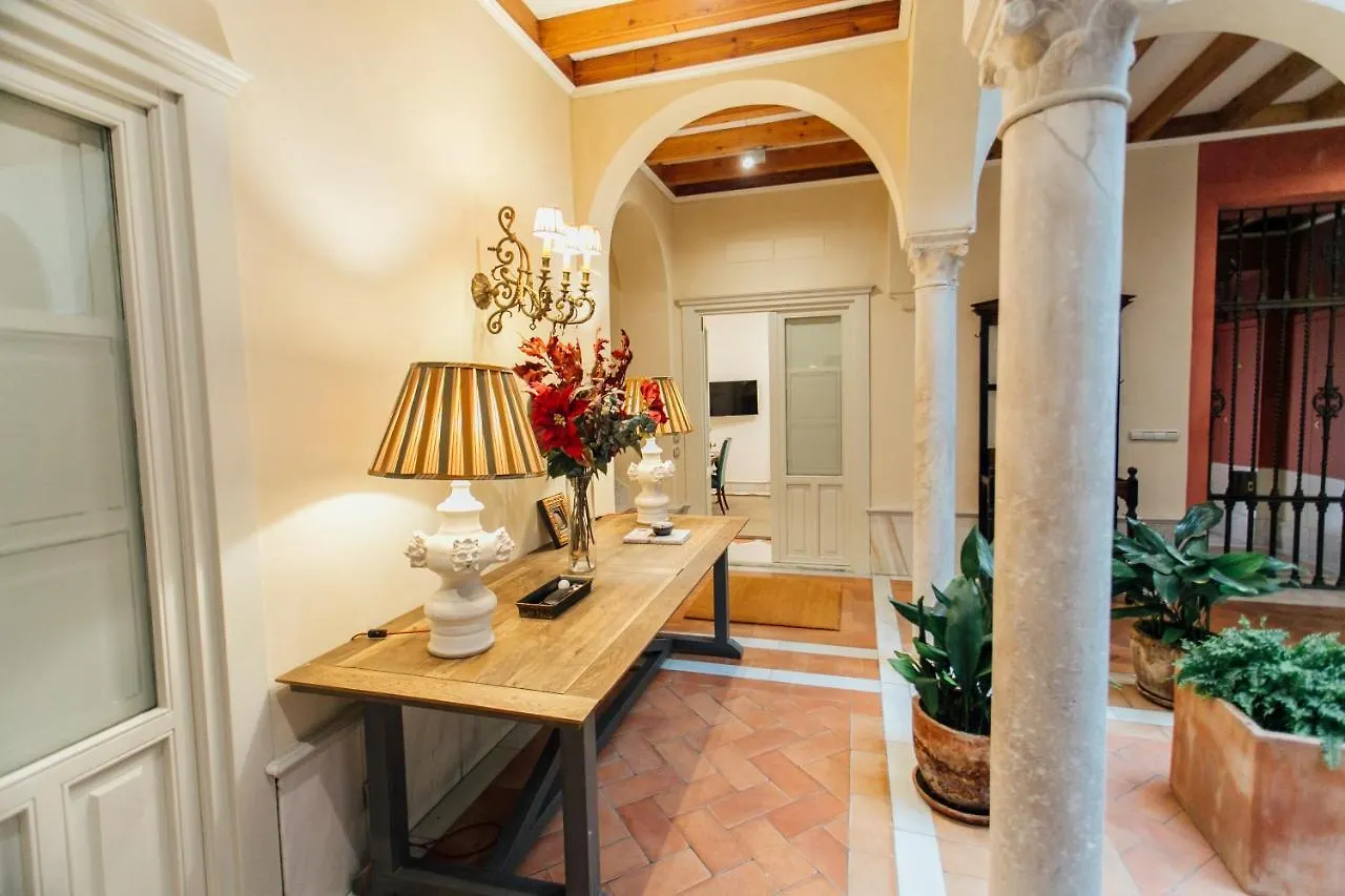Casa Patio Del Siglo XIX Aparthotel Sevilla